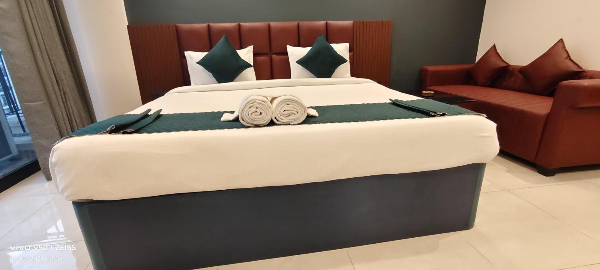 Hotel Maple Tree - Near Ekana Cricket Stadium - Lucknow Luaran gambar